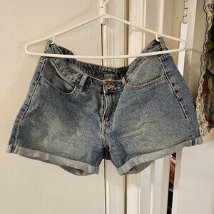 Denim shorts, hemmed